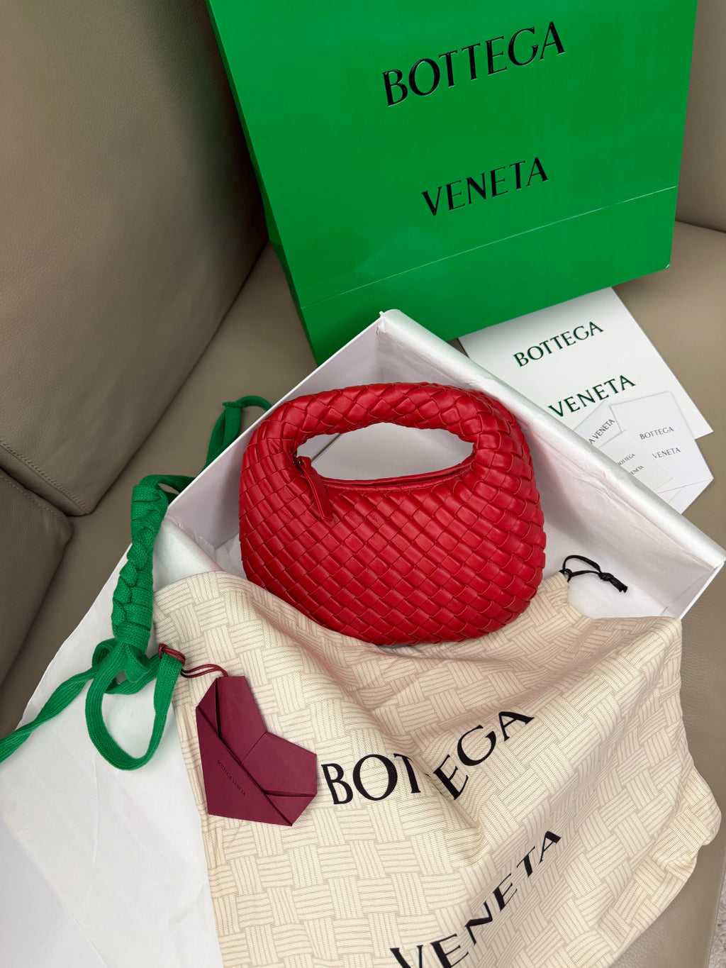 Bottega Veneta Mini Veneta Handbag Intrecciato-woven Fashionable Clutch Bag Solid Colour 867031V66V07258 #197545
