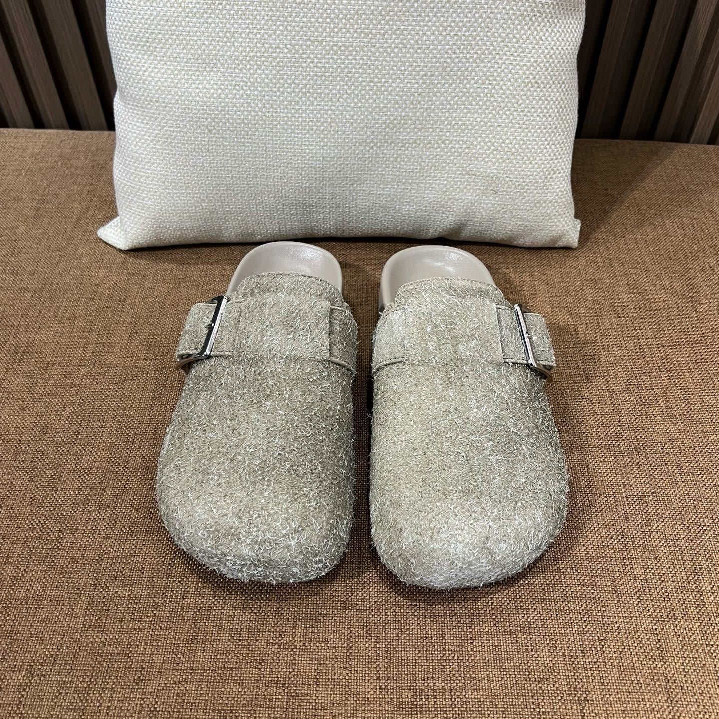 LOEWE Women's Summer Solid Color Suede Round Toe Flat Birkenstock Sandals Shoes Slippers #77314