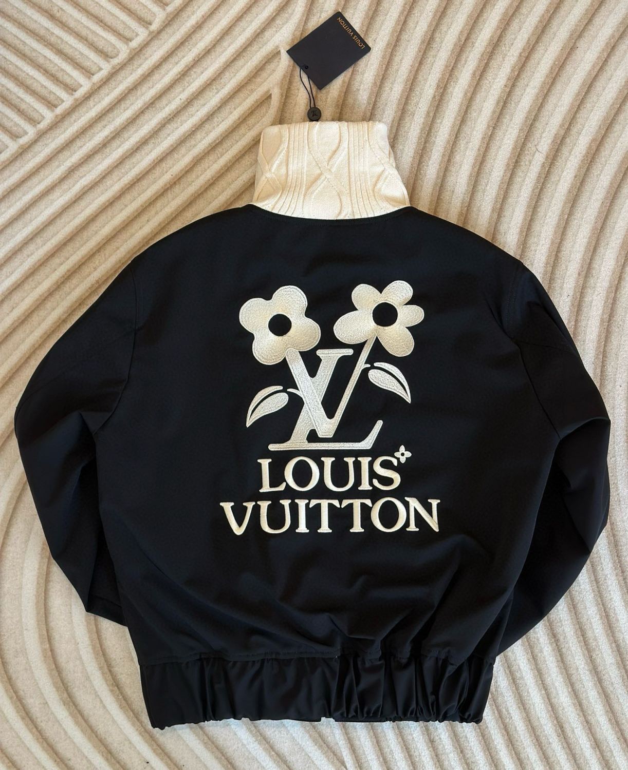 Louis Vuitton Men's Spring and Autumn Color Blocking Logo Embroidery High Collar Zipper Long Sleeve Jacket #72669
