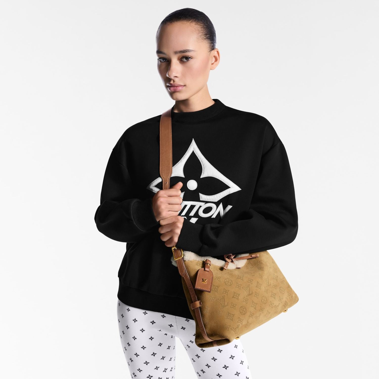 Louis Vuitton Women's CarryAll PM Mahina Handbags Adjustable Shoulder Strap Lace-up Closure Suede And Wool Trim Hand-held Shoulder Bag #333064