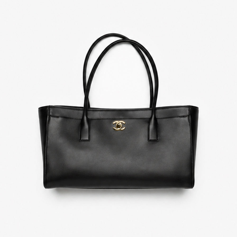 Chanel Small Shopping Bag Calfskin Gold-tone Metal #381318