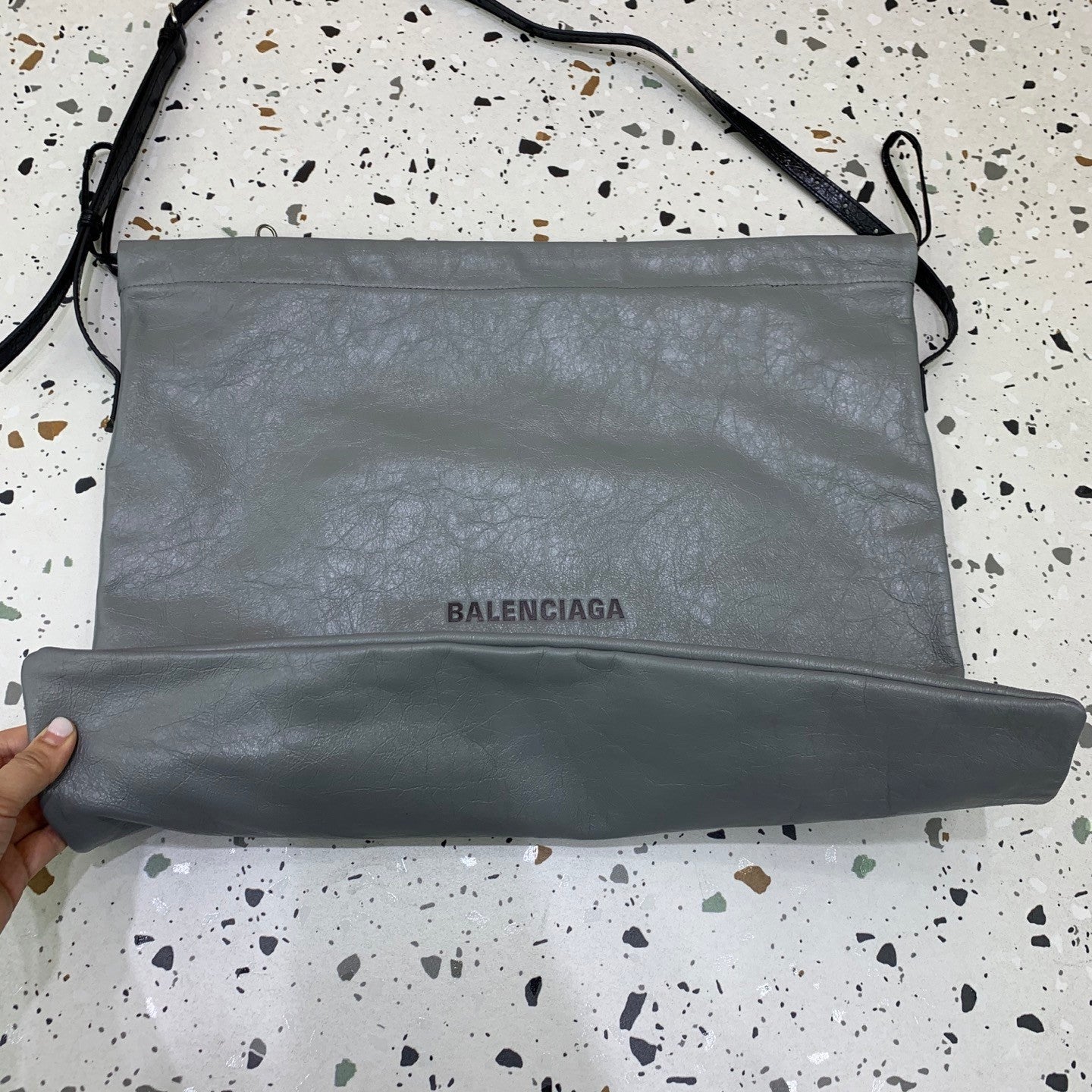 Balenciaga Women's Old Hardware Accessories Zipper Closure Sheep Leather Tote Bag Single Shoulder Crossbody Bags #75936