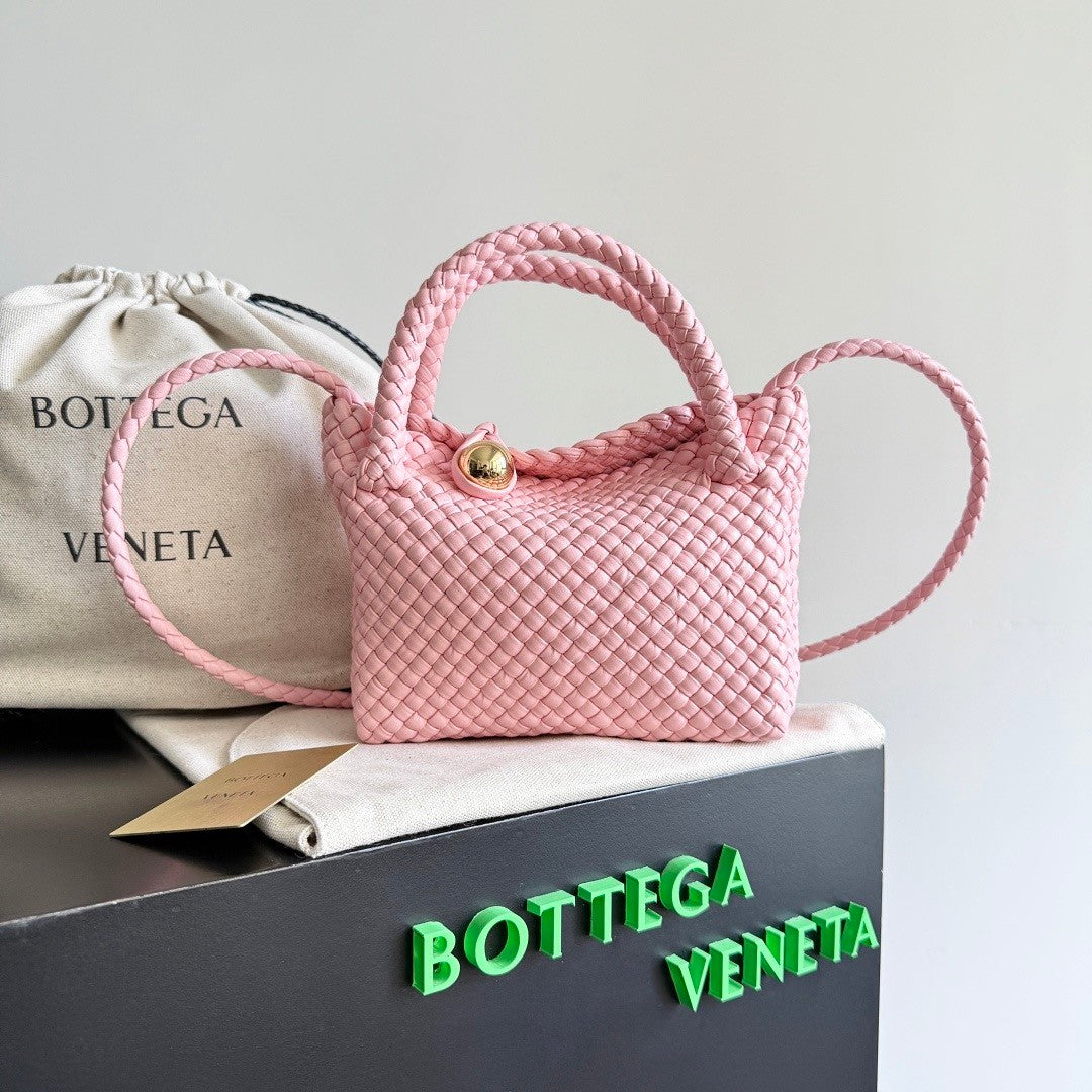 Bottega Veneta 26SS Tosca Shoulder Bag Handheld Classic Women's Woven Bag #195275