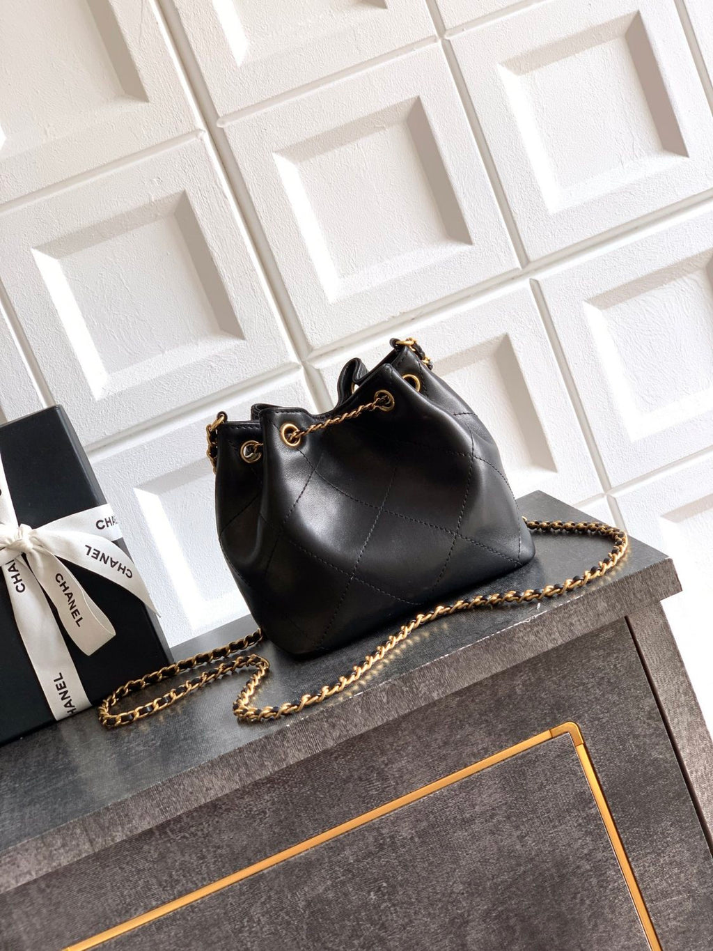 Chanel 2026 Spring/summer New Arrival Women's Heart-shaped Bow Emblem Bucket Bag Diamond-quilted Chain Strap Mini Crossbody Bags #196879