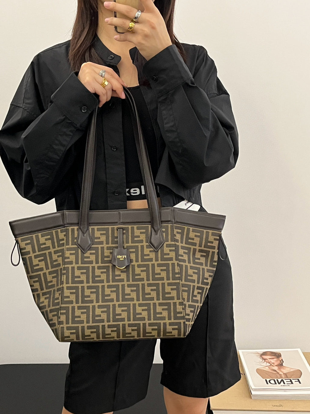 Fendi Origami Medium Handbag Brown FF Jacquard Fabric Handbag Women's Luxury Trend Clutch Temperament Fashion Bag Bags 8BS083AFPMF1GL7  #81635