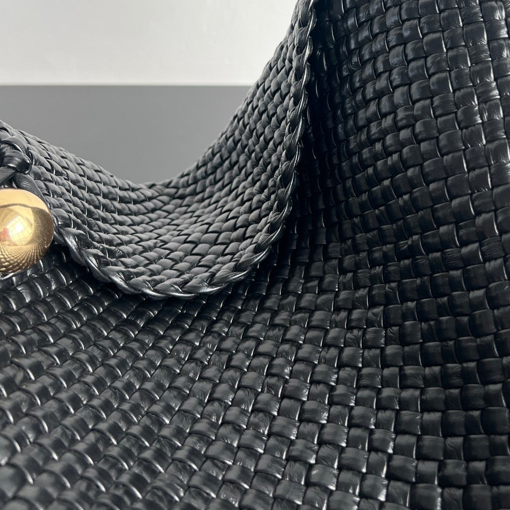 Bottega Veneta Tosca Woven Solid Colour Woven Leather Metallic Ball Decoration Flap Closure Handbag Shoulder Bag Bags #76882