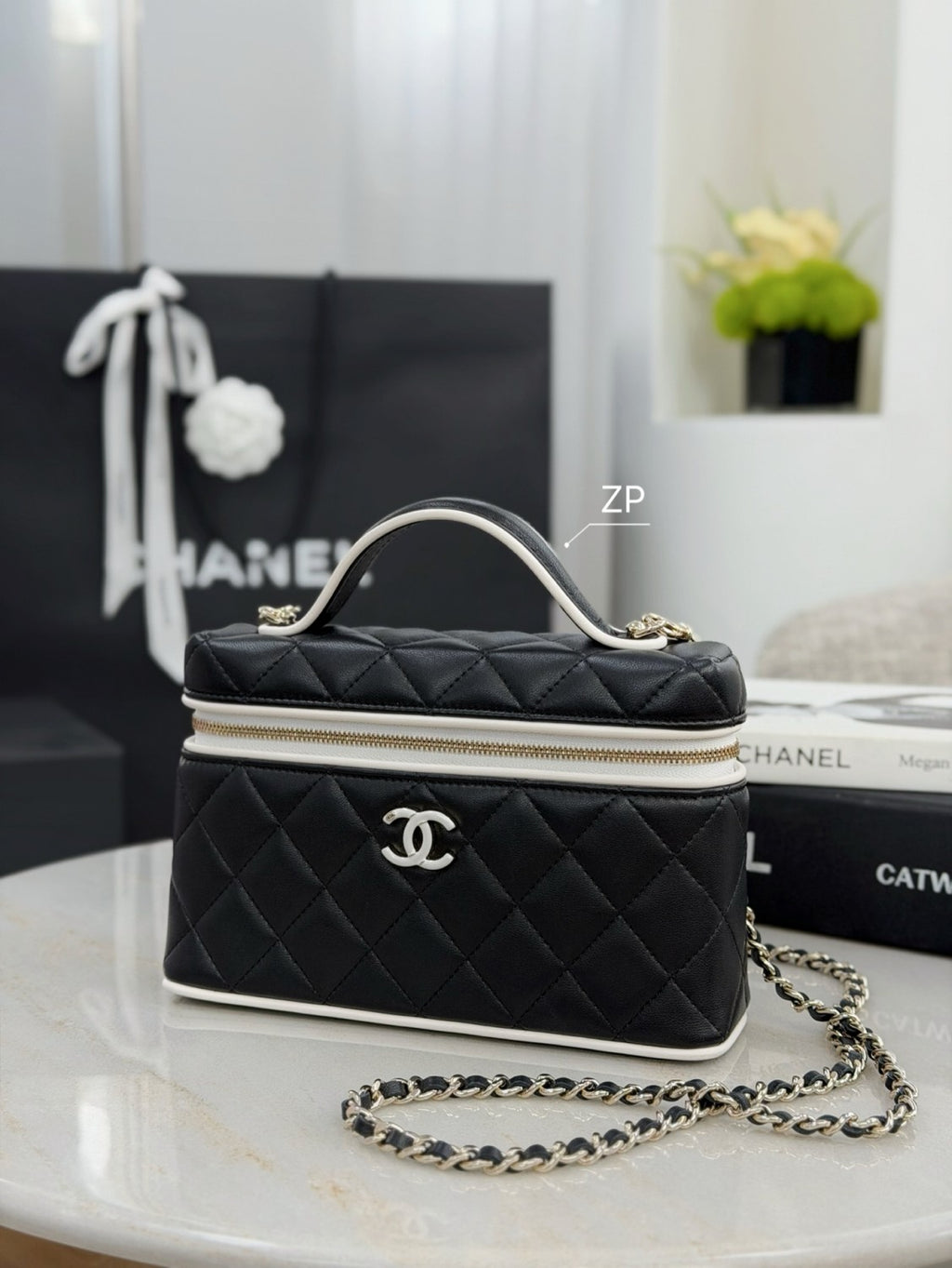Chanel Panda LP Box #384204